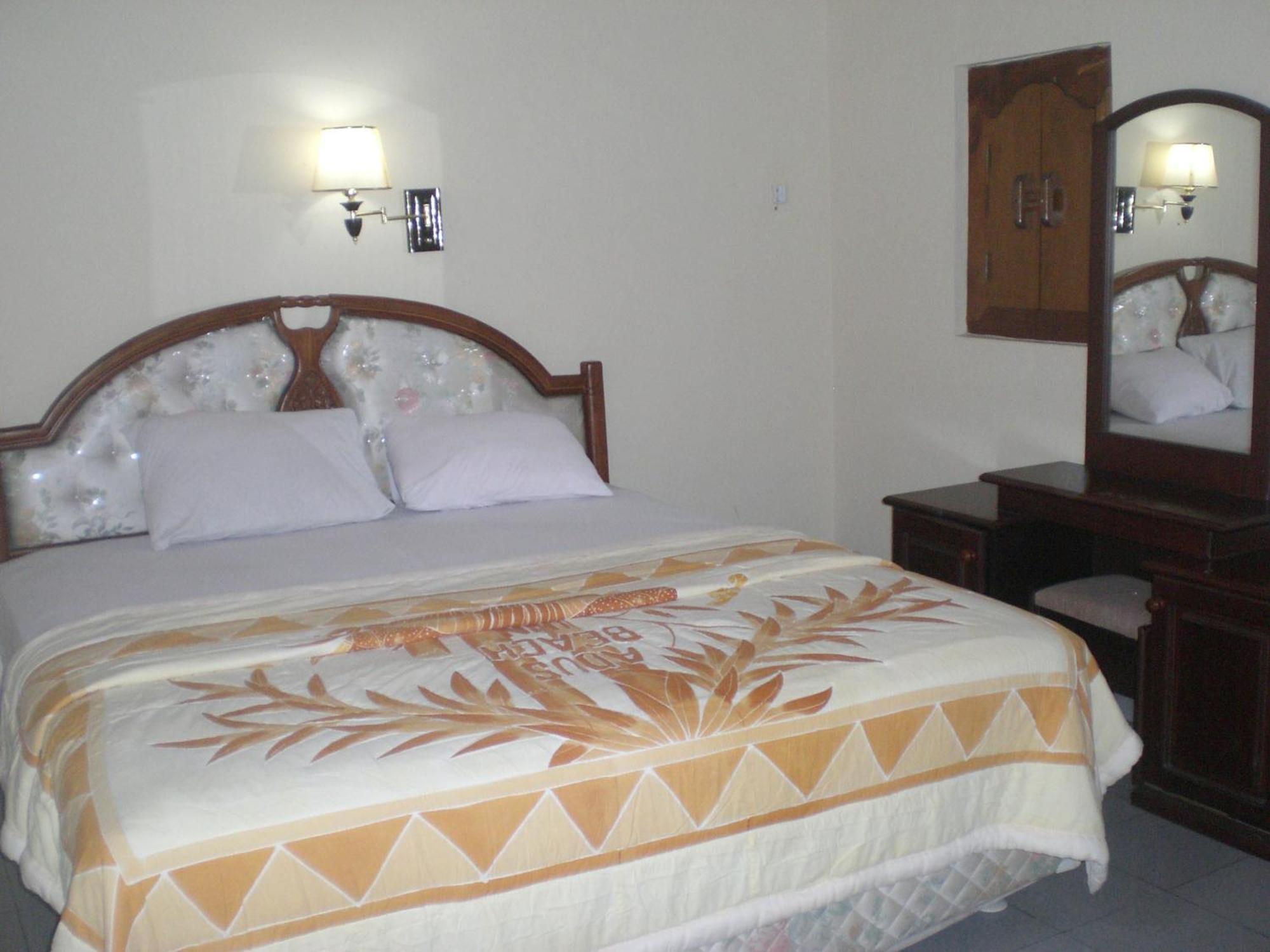 Adus Beach Inn Legian Dış mekan fotoğraf