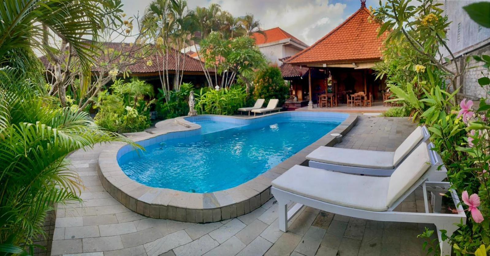 Adus Beach Inn Legian Dış mekan fotoğraf