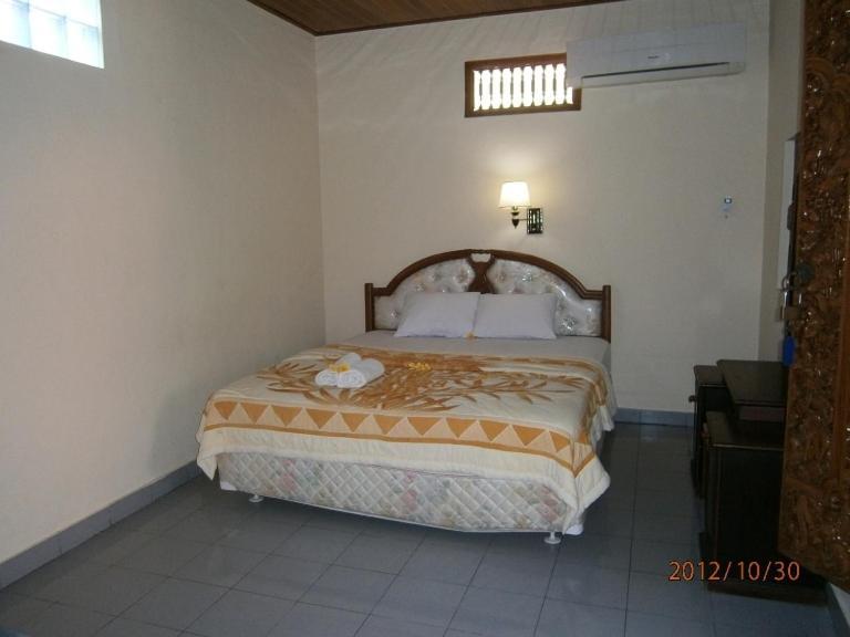 Adus Beach Inn Legian Dış mekan fotoğraf